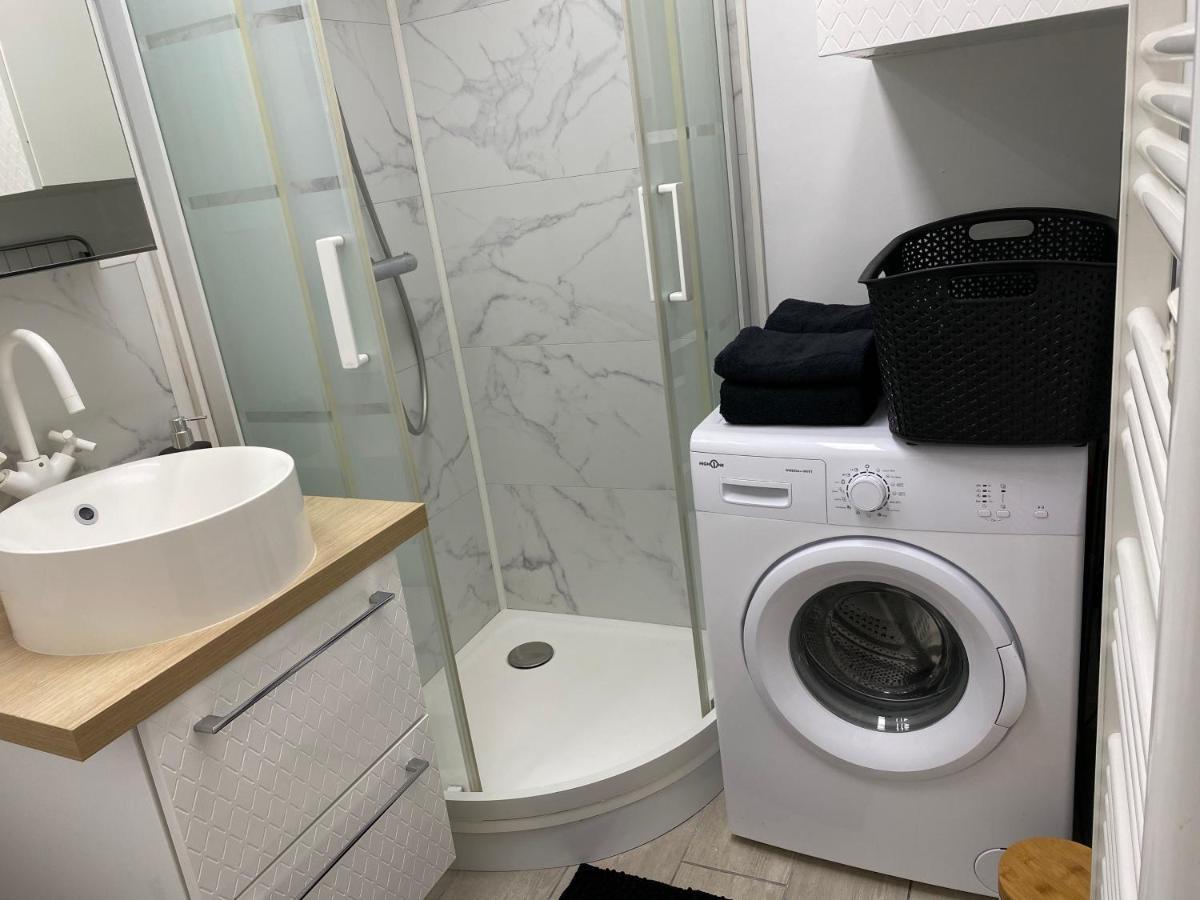 Le Jungle - Proche Gare Et Commerces Apartment